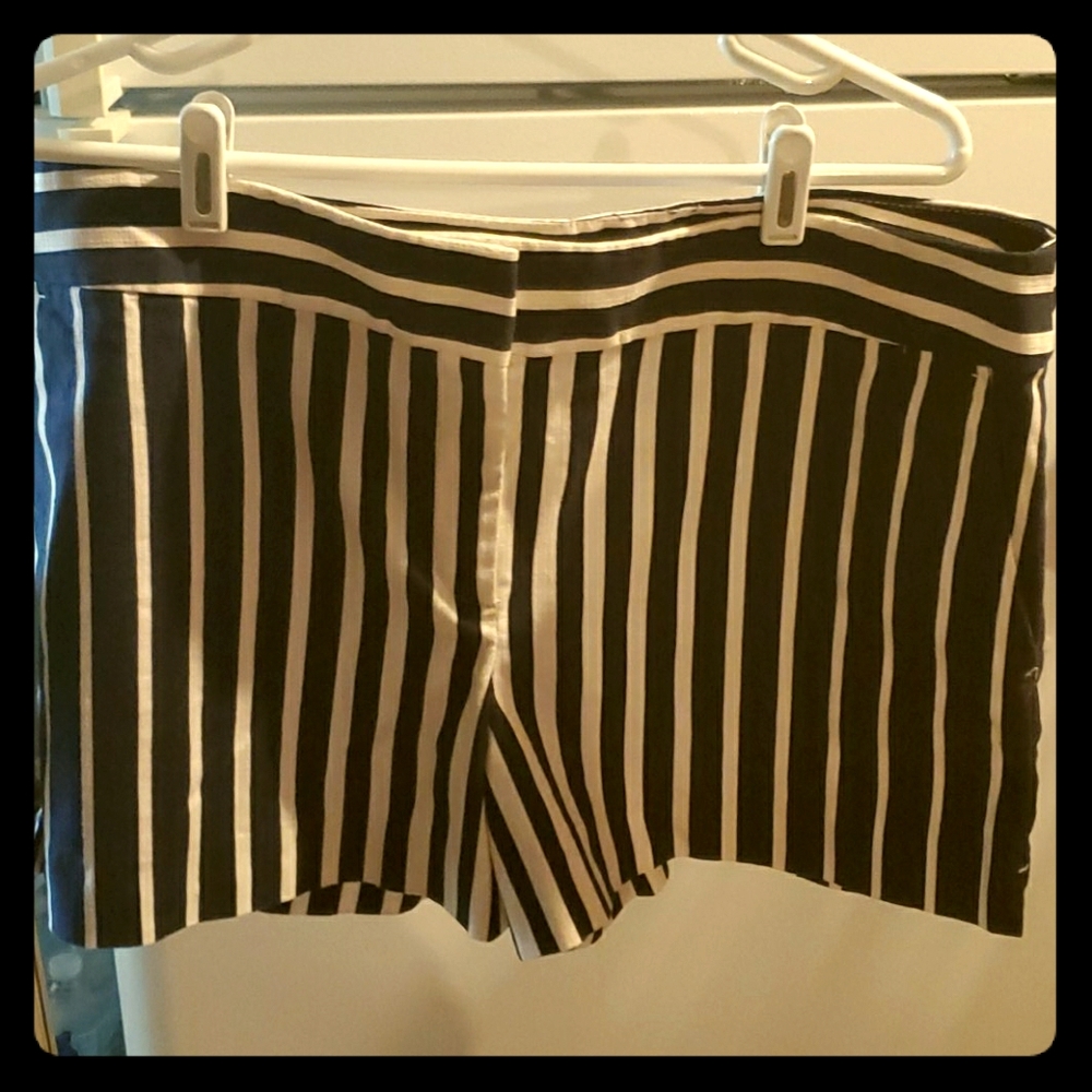 Casual shorts blue and white stripes